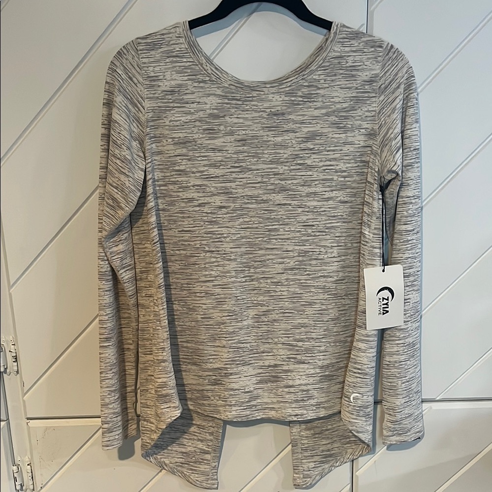 ZYIA open back medium Gray Long Sleeve Women's Top